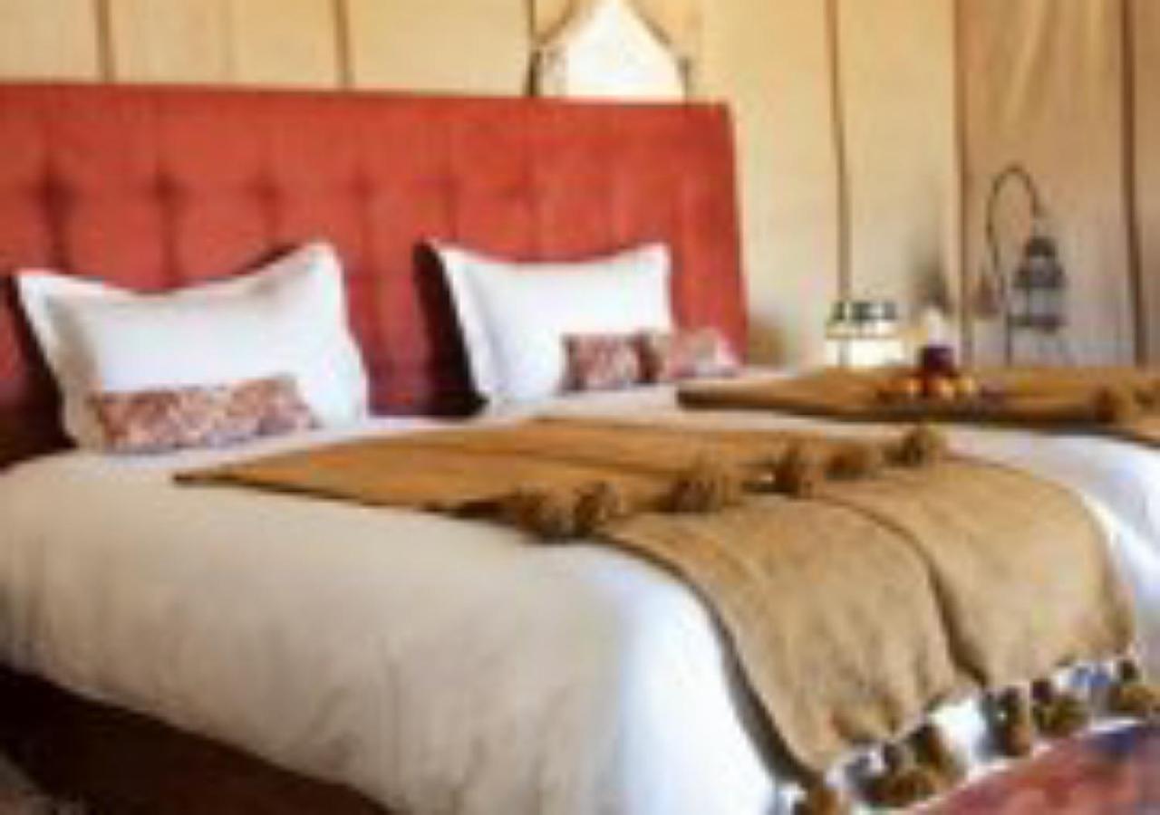 Holiday Luxury Camp メルズーガ 部屋 写真