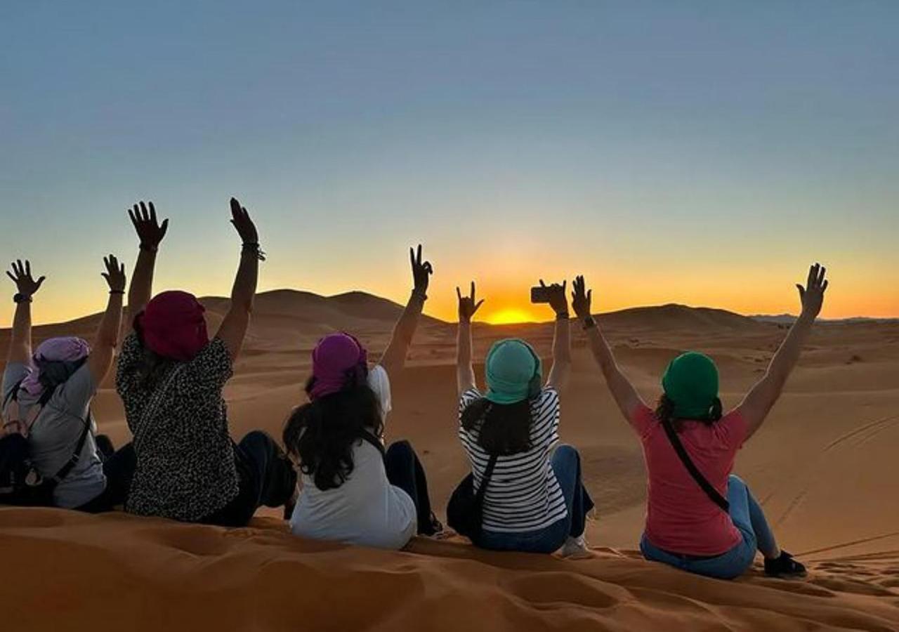 Holiday Luxury Camp メルズーガ エクステリア 写真