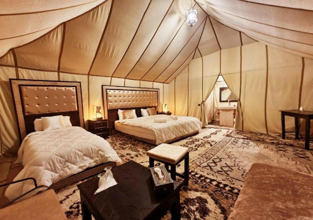 Holiday Luxury Camp メルズーガ 部屋 写真